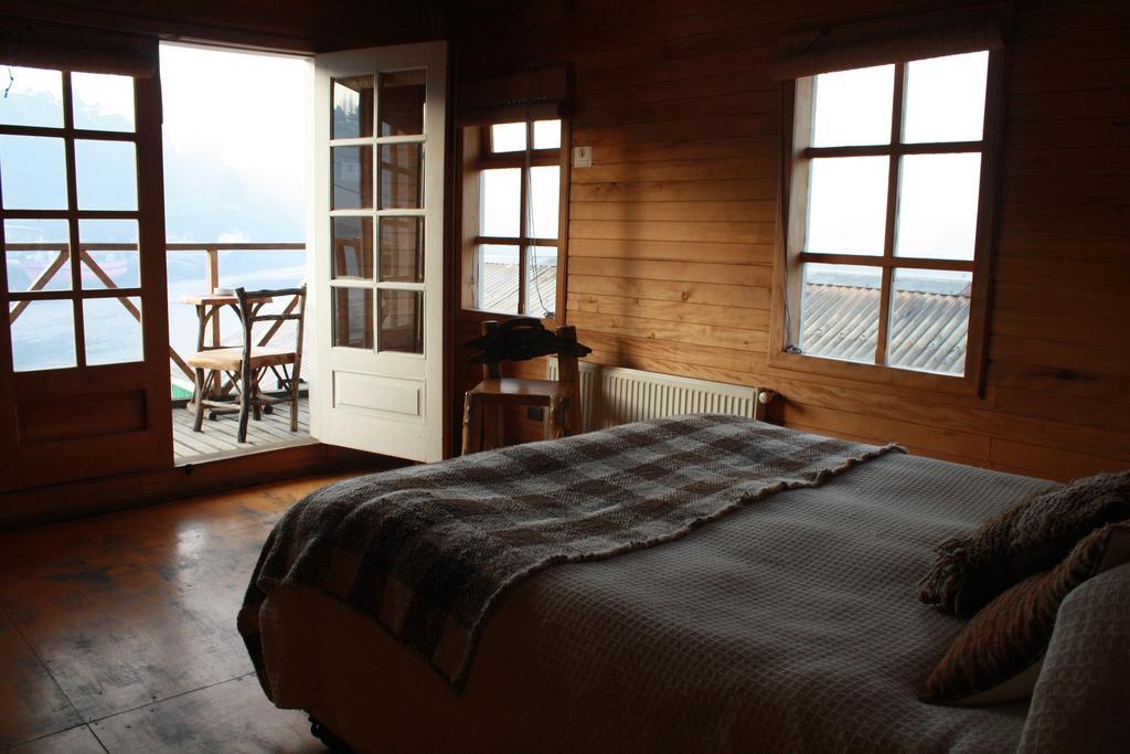 Palafito Hostel Chiloe Castro Chambre photo